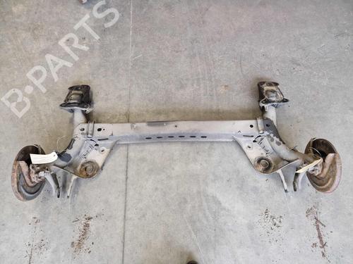 Essieu arrière VW GOLF VII (5G1, BQ1, BE1, BE2) 1.6 TDI (90 hp) 29527596