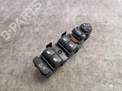 Used Switch PEUGEOT 3008 I MPV (0U_) 1.6 HDi (112 hp) 25827924