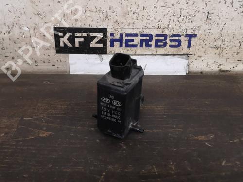 Used Washer pump HYUNDAI i30 (GD) 1.4 CRDi (90 hp) 13069590
