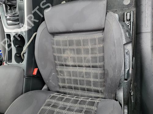 Right front seat AUDI A4 B8 (8K2) 2.0 TDI | BP39964166C16 - Image 2