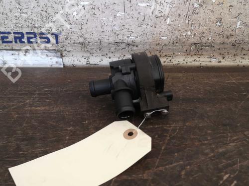 Used Auxiliary water pump VW GOLF VII (5G1, BQ1, BE1, BE2) 1.6 TDI (115 hp) 22291259