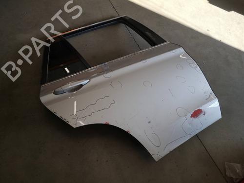 Right rear door BMW X5 (F15, F85) xDrive 30 d (258 hp) 7386740 | mehrere kleine Dellen.