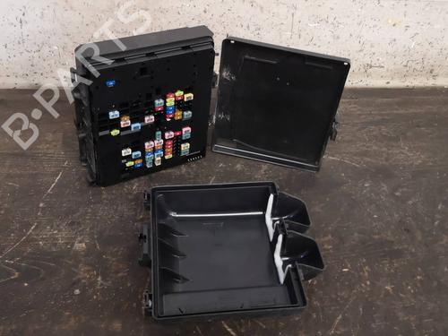 Used Fuse box FORD FIESTA VII (HJ, HF) 1.0 EcoBoost (101 hp) 12890989