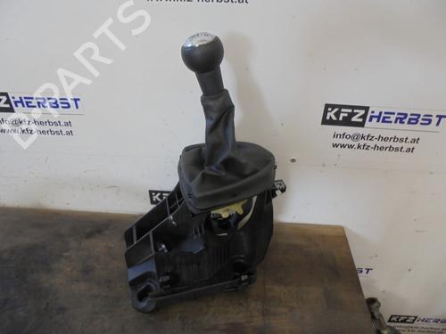 Used Gear lever PEUGEOT 308 I (4A_, 4C_) 1.4 16V (98 hp) 12865711