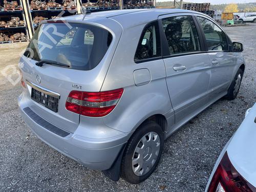 Headrest MERCEDES-BENZ B-CLASS Sports Tourer (W245) B 170 (245.232) | BP22278861I31 