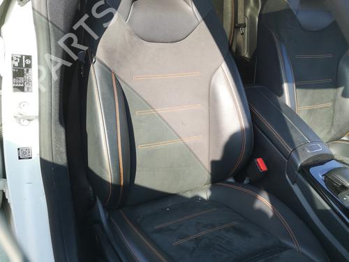 Sedile anteriore destro MERCEDES-BENZ CLA (C118) CLA 200 d (118.312) (150 hp) 32774635
