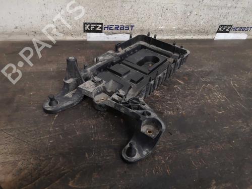 Used Support AUDI A3 Sportback (8PA) 1.6 TDI (105 hp) 13439177