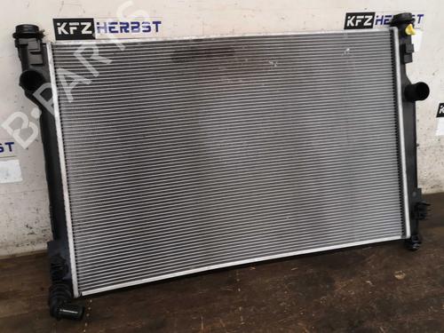 Used Water radiator TOYOTA RAV 4 V (_A5_, _H5_) 2.5 Hybrid AWD (AXAP54, AXAP54L) (306 hp) 22286467