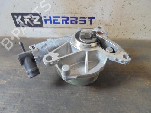 Used Vacuum pump OPEL VIVARO B Van (X82) 1.6 CDTI (05) (90 hp) 13440951