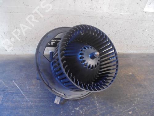 Heater blower motor SKODA OCTAVIA III (5E3, NL3, NR3) 2.0 TDI 5Q1819021 | 0130115576