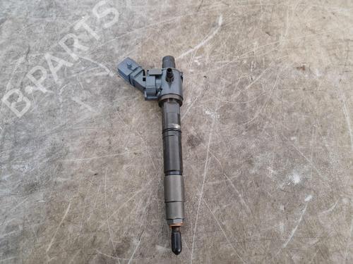Used Injector Injector VOLVO V40 Hatchback (525) D2 (120 hp) 35975297 35975297