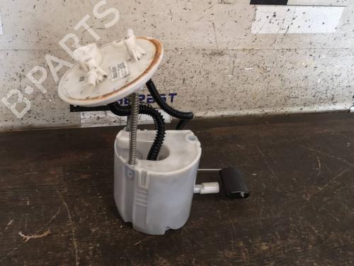 Used Fuel pump HYUNDAI i40 I CW (VF) 1.7 CRDi (136 hp) 13070259