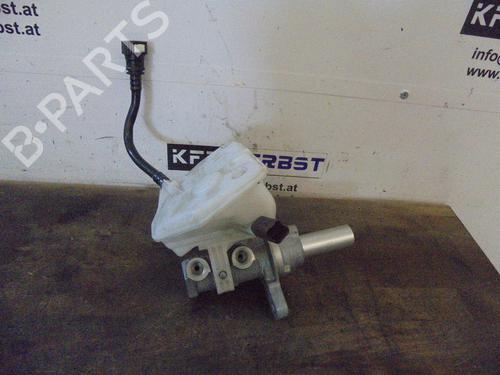Used Brake master cylinder PEUGEOT 308 I (4A_, 4C_) 1.4 16V (98 hp) 12865715