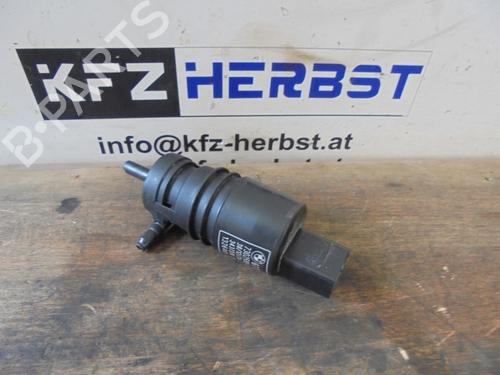Used Washer pump BMW X1 (E84) xDrive 18 d (143 hp) 13067122