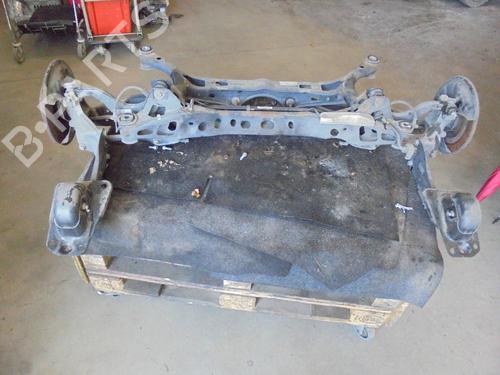 Used Rear axle SKODA SUPERB III Estate (3V5) 2.0 TDI (150 hp) 12873526