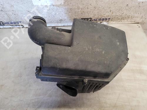 Used Air filter box VOLVO V60 I (155) T4 (180 hp) 24950309