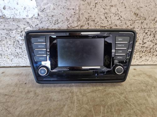 Display für Display SKODA OCTAVIA III Combi (5E5, 5E6) 1.6 TDI 4x4 (105 hp) 34644957 34644957