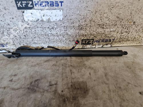 tailgate-lift-support-vw-passat-b8-variant-3g5-cb5-2014-40010502 main image