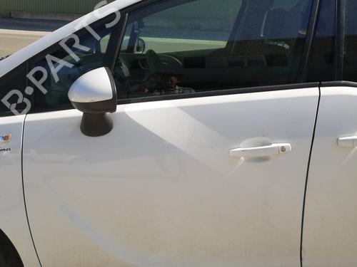 left-front-door-opel-meriva-b-mpv-s10-2010-2011-2012-2013-2014-2015-2016-2017-36157254 main image