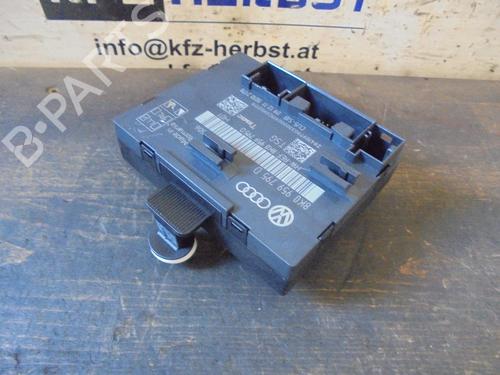 Used Control unit AUDI A4 B8 Avant (8K5) 2.0 TDI (120 hp) 19945152