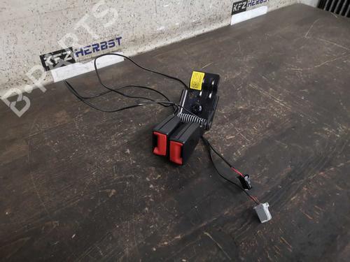 Seat buckle OPEL ADAM (M13) 1.2 13357735