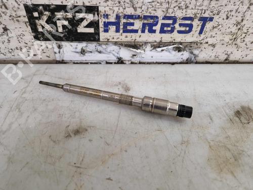 Used Injector VW TOURAN (5T1) 2.0 TDI (150 hp) 29395698