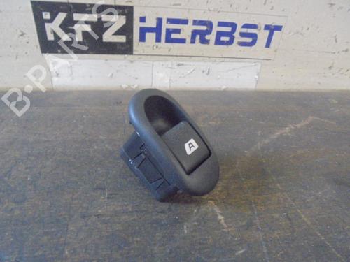 Used Switch PEUGEOT 1007 (KM_) 1.4 HDi (68 hp) 12886912