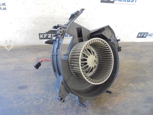 Used Heater blower motor BMW 5 Touring (F11) 525 d xDrive (218 hp) 12867486