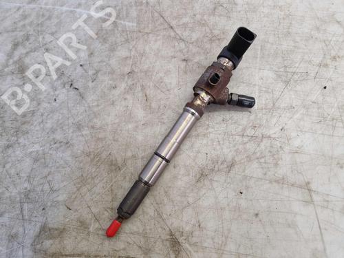 Used Injector VW GOLF VI Variant (AJ5) 1.6 TDI (105 hp) 28327105