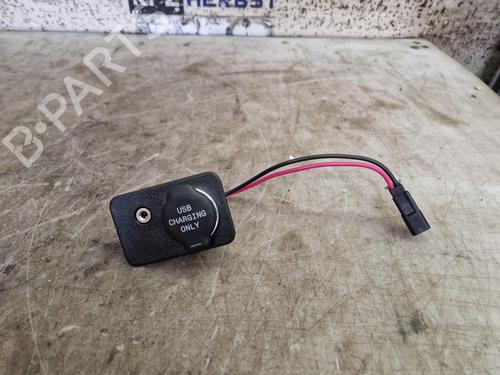 Comutador Comutador FORD TRANSIT COURIER B460 Box Body/MPV 1.5 TDCi (95 hp) 34057820 34057820