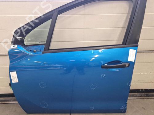 Used Left front door PEUGEOT 208 I (CA_, CC_) 1.0 VTi (68 hp) 29200793