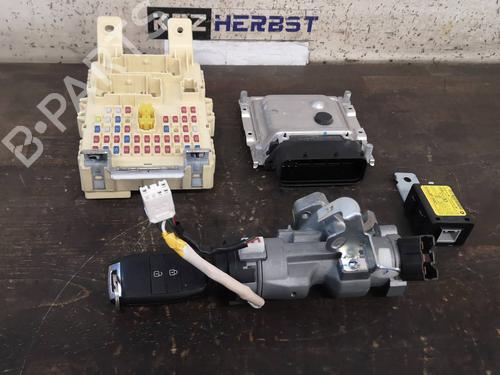 Used Engine control unit (ECU) KIA PICANTO II (TA) 1.0 (69 hp) 12890816