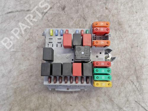 Used Fuse box FIAT BRAVO II (198_) 1.4 T-Jet (198AXG1B) (120 hp) 29705326