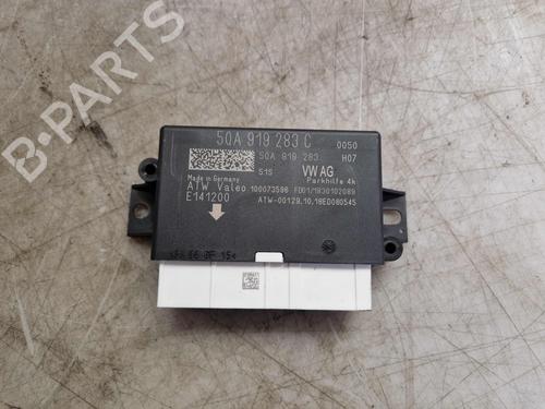 Øvrige Styrinhsenheder AUDI A3 Sportback (8VA, 8VF) 30 TDI (115 hp) 30270072