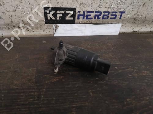 Used Washer pump VW GOLF VII (5G1, BQ1, BE1, BE2) 1.6 TDI (110 hp) 20093561