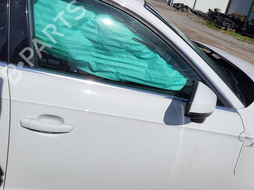 Used Right front door Right front door 39266892 39266892