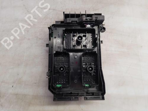Fuse box OPEL ASTRA K (B16) 1.0 Turbo (68) | BP24039408E1 