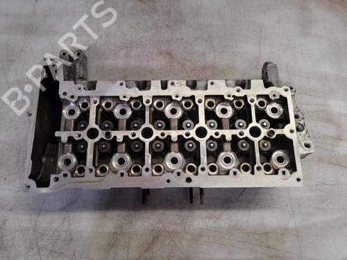 Used Cylinder head BMW X1 (F48) xDrive 18 d (150 hp) 30481574
