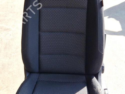 Siège avant gauche VW TOURAN (5T1) 2.0 TDI (150 hp) 29306853