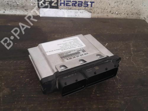 Used Engine control unit (ECU) SEAT LEON (5F1) 1.2 TSI (86 hp) 22282653