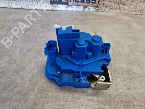 Used Rear right lock FIAT 500L (351_, 352_) 1.6 D Multijet (199LYE1B) (120 hp) 25716641