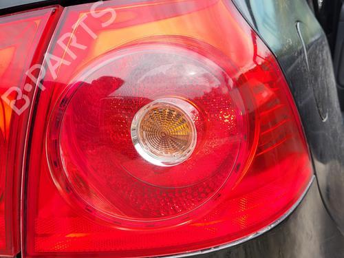 Used Right taillight Right taillight VW GOLF V (1K1) 1.9 TDI (90 hp) 39911352 39911352