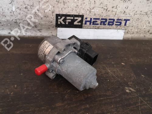 Used Vacuum pump VW POLO VI (AW1, BZ1, AE1) 1.0 (65 hp) 13443258