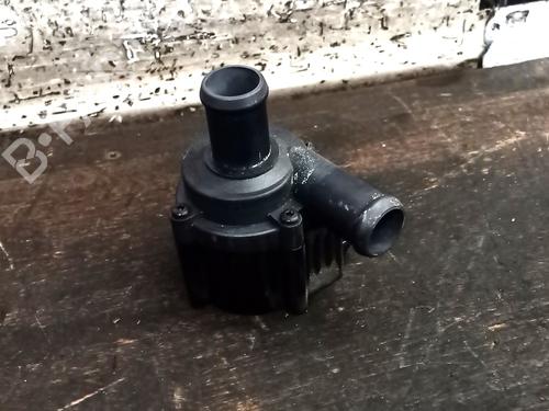 Used Auxiliary water pump AUDI A6 C7 Avant (4G5, 4GD) 2.8 FSI quattro (204 hp) 22294348
