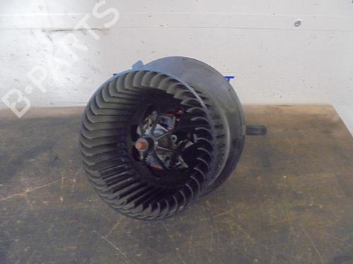 Used Heater blower motor VW GOLF VI (5K1) 1.6 TDI (105 hp) 20090545