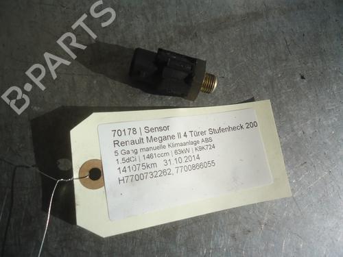 Electronic sensor RENAULT MEGANE II Saloon (LM0/1_) 1.5 dCi (LM1F) 7700732262 | Klopfsensor | 7700866055