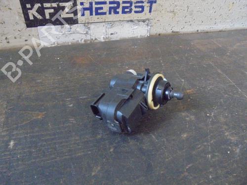 Used Headlight adjuster motor NISSAN QASHQAI II SUV (J11, J11_) 1.2 DIG-T (115 hp) 13436127