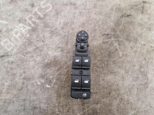 Used Switch OPEL CROSSLAND X / CROSSLAND (P17, P2QO) 1.2 (75) (110 hp) 32863011