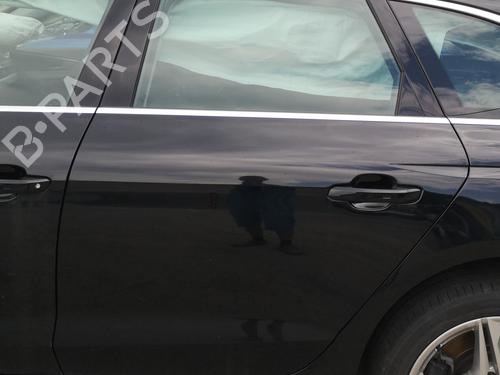 Used Left rear door Left rear door 37068528 37068528