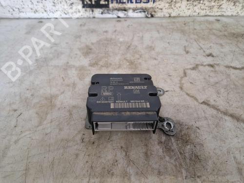 Used ECU airbags ECU airbags RENAULT TRAFIC III Van (FG_) 1.6 dCi 95 (FGMJ, FGMR) (95 hp) 39468771 39468771